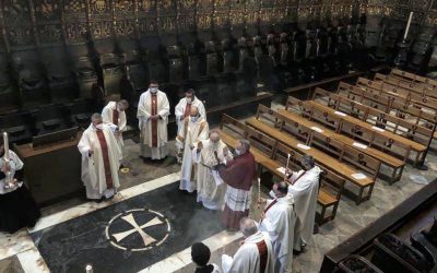 Asistencia al Oficio de la Presentación del Señor en la Catedral de Barcelona